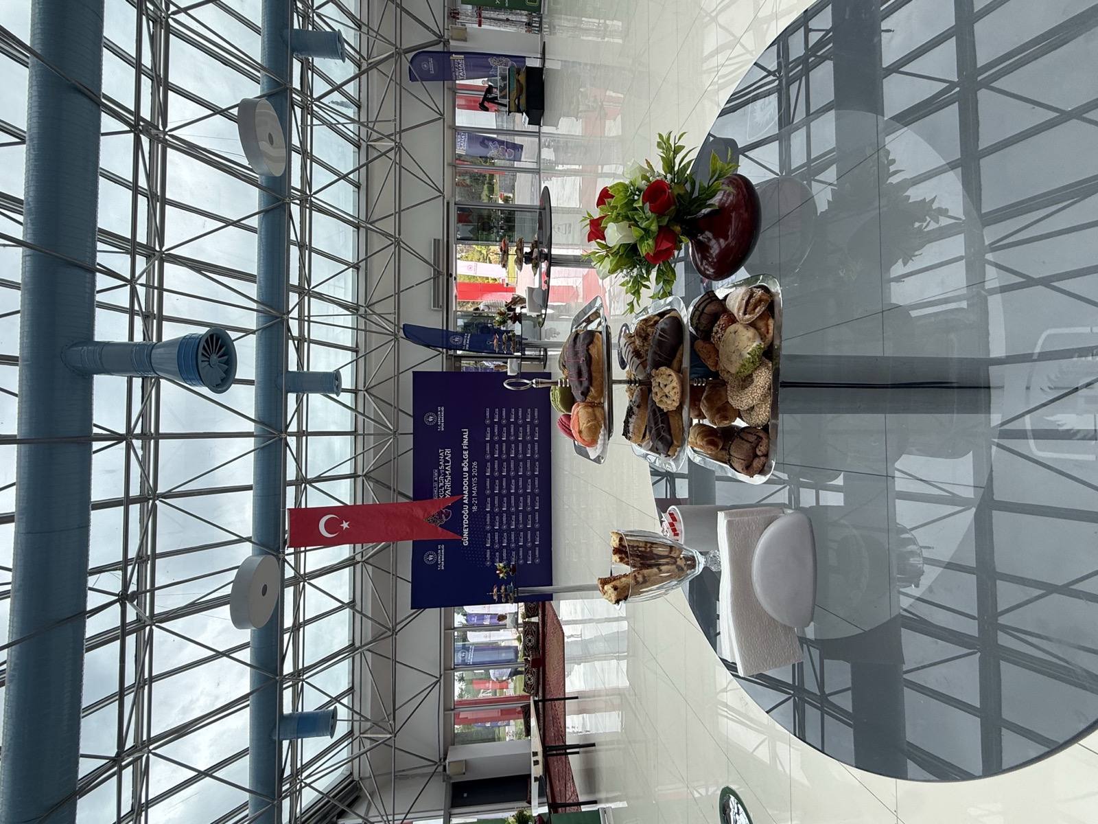 Bistro üzeri servis